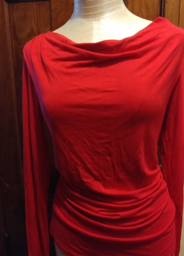 Ladies figure flattering top
